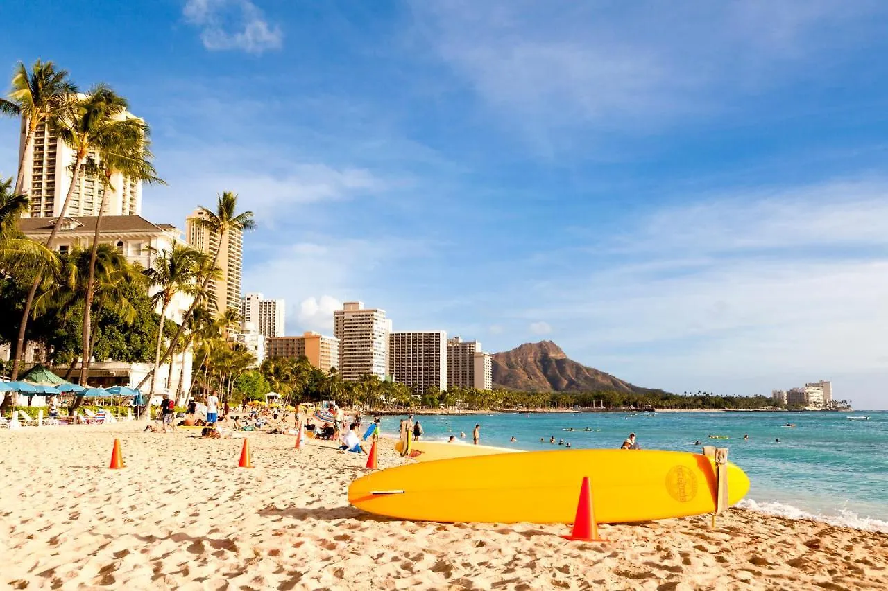 Apartment Newly Renovated Ilikai Marina Studio - Near Beach! Honolulu United States